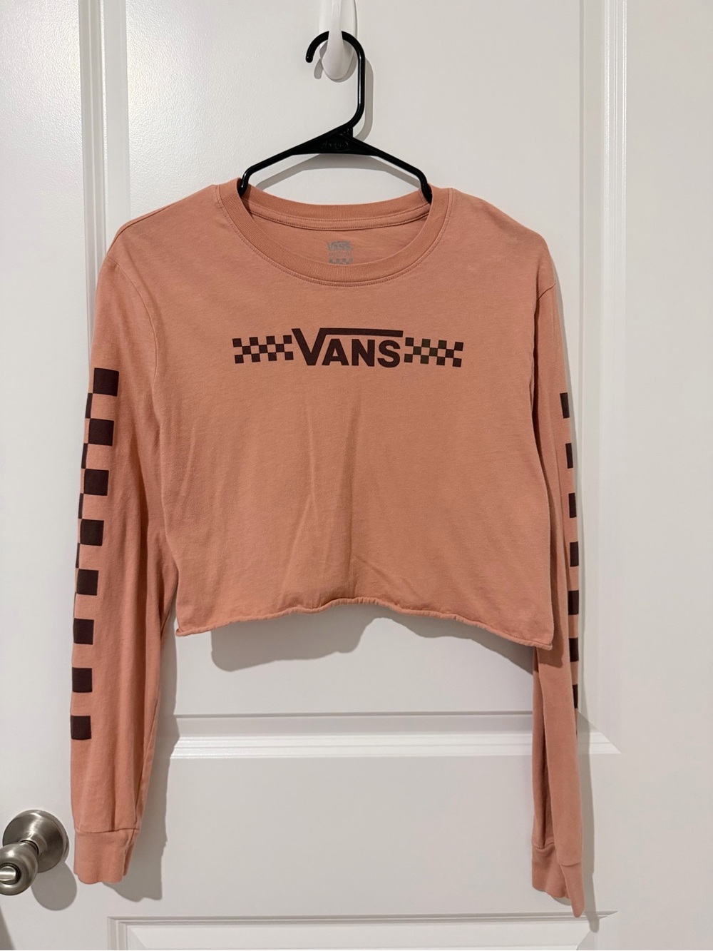 Vans Women’s Cropped Long-Sleeve Tee in Dusty Rose with Checkerboard